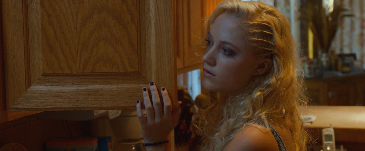 theguest-maikamonroe-02476.jpg