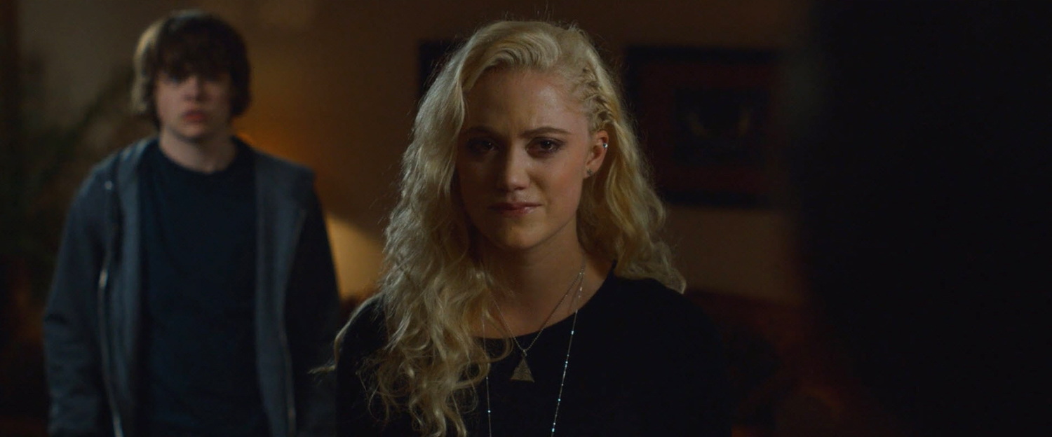 theguest-maikamonroe-03376.jpg