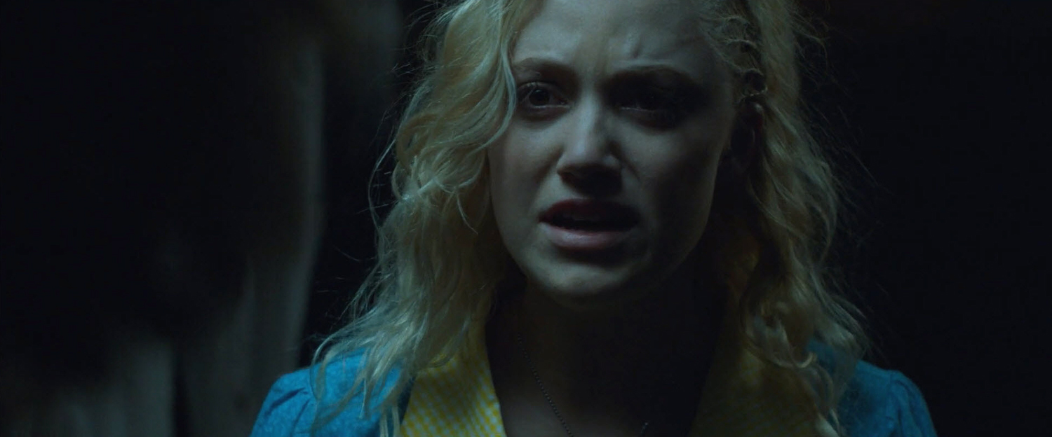 theguest-maikamonroe-05312.jpg