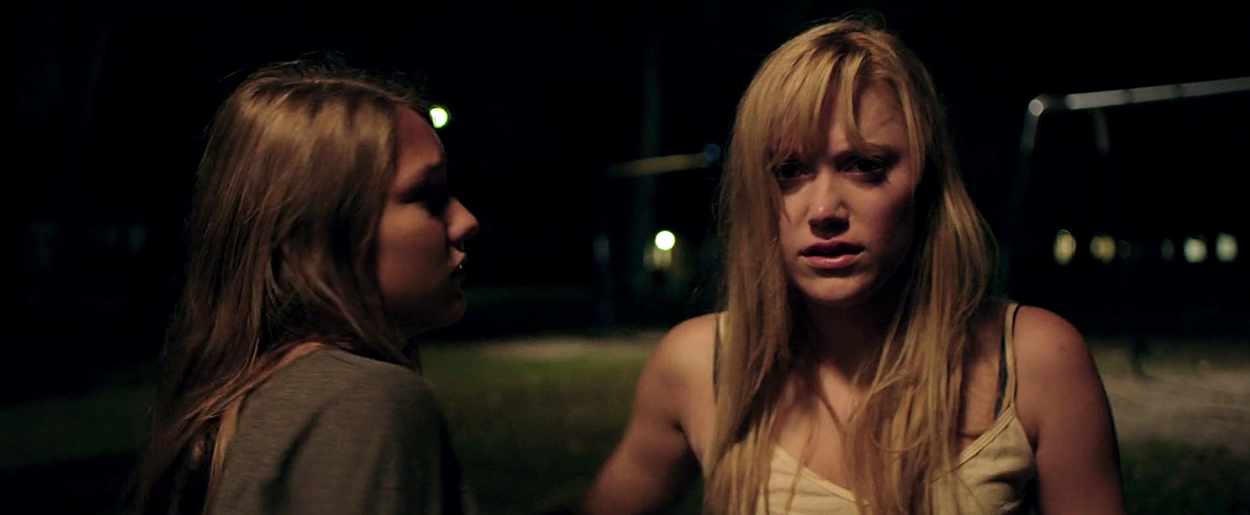 maikamonroe-itfollows02592.jpg